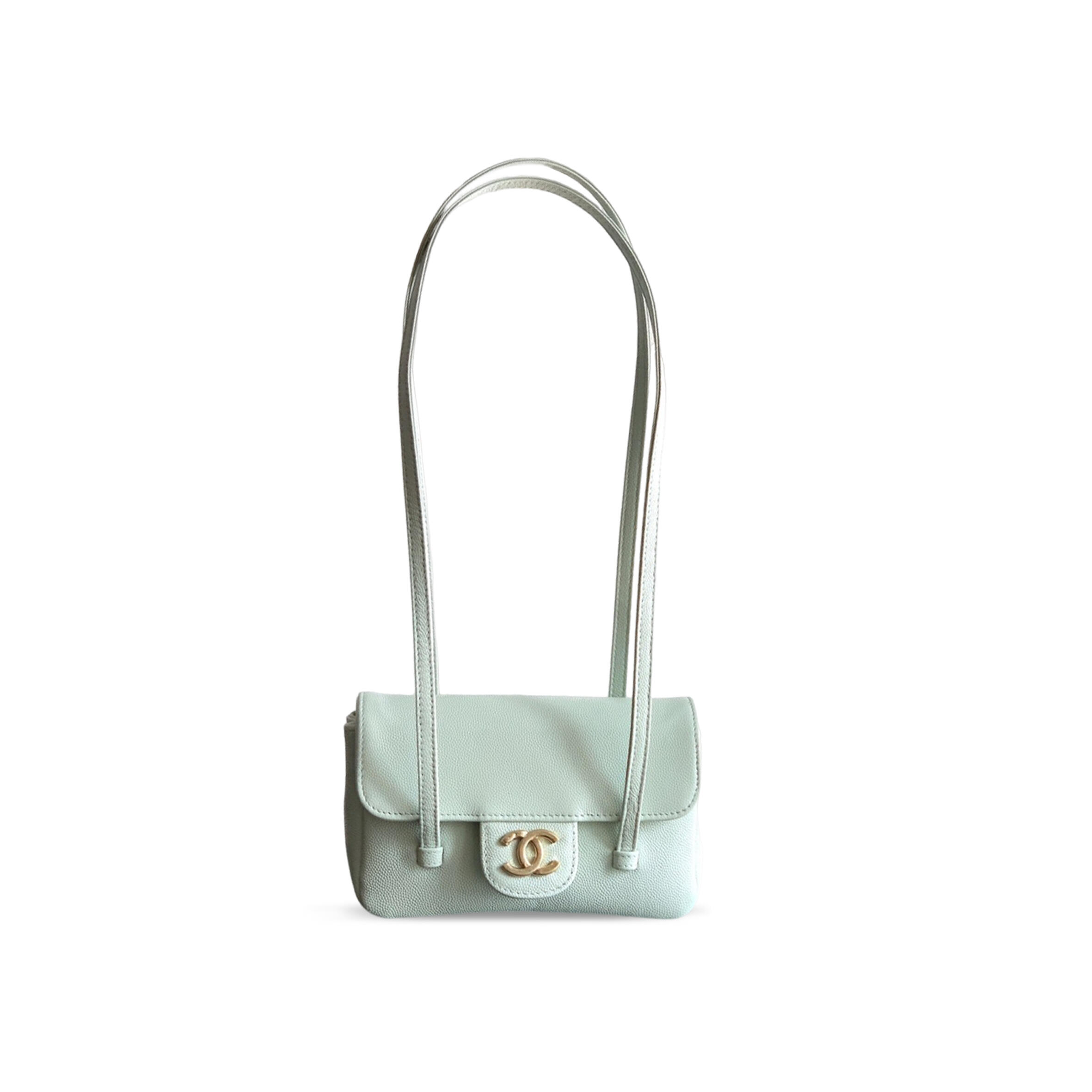 CHANEL MINI CLUTCH WITH LEATHER STRAP AP5068 (17*11.5*5cm)